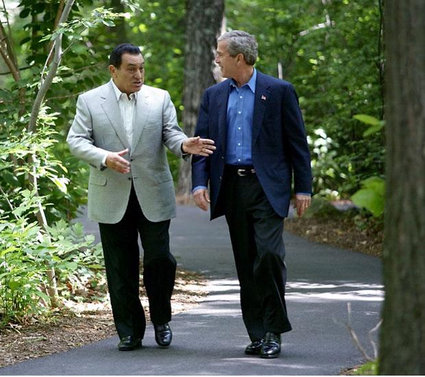 الحرب على الإرهاب … بوش، مبارك، السيسي