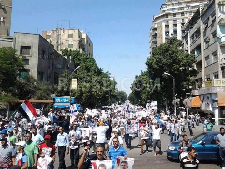 أهالي المعادي يشاركون في مسيرة اسقاط الانقلاب