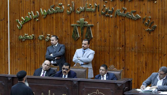 خلية الجيزة.. كنيسة كفر حكيم.. أولتراس رابعاوي.. أبرز قضايا اليوم