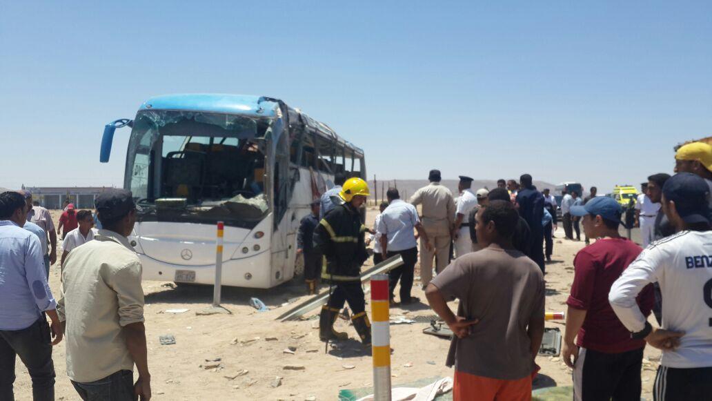 مصرع وإصابة 38 شخصًا في حادث على طريق الغردقة