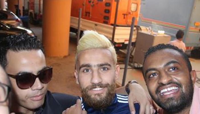 صورة.. باسم مرسي بـ”نيولوك” جديد احتفالا بالدوري