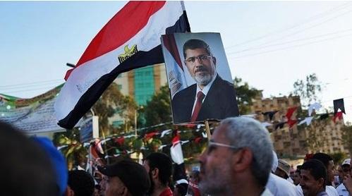 اتحاد طلاب أسنان المنيا يرفض الانقلاب الدموي ويؤيد الشرعية