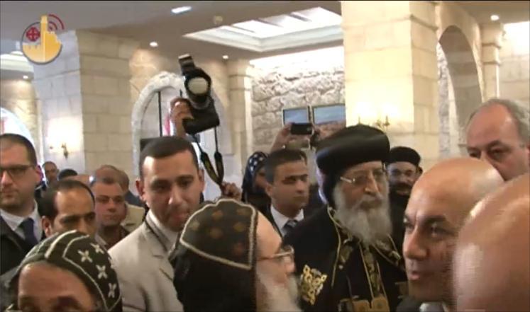 وفد من الكنيسة يزور القدس.. و سيف الدولة: نرفض زيارتكم ونرفض تطبيعكم