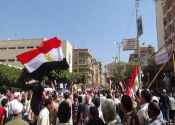 وقفة لـ”التيار الثالث” رفضا للعسكر والإخوان