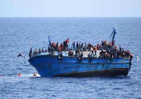 أمواج “المتوسط” تجرف 120 جثة إلى الشواطئ الليبية خلال 10 أيام