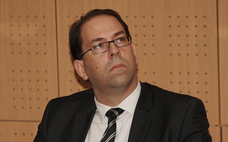 9 معلومات عن يوسف الشاهد الأوفر حظًا لرئاسة حكومة تونس المقبلة