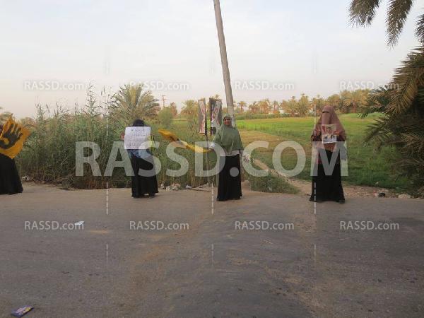 سلسلة بشرية في “أسوان” للمطالبة بالإفراج عن المعتقلين