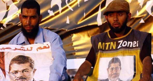 “الأهرام” تفبرك صورة مواطن ادعت تعذيبه فى رابعة