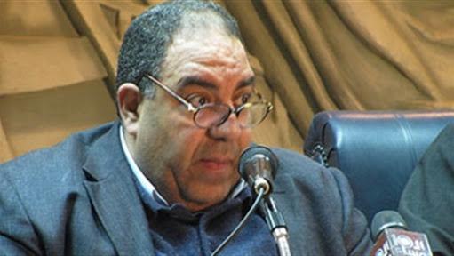 اقتصادي: الحكومة تستهدف التخلص من 3 ملايين و375 ألف موظف بالقطاع العام