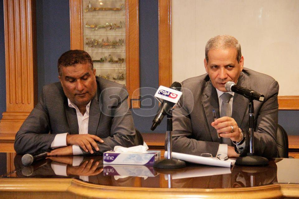 بالصور.. تكريم أوائل الثانوية بدون أميرة عراقي بقرار من وزير التعليم