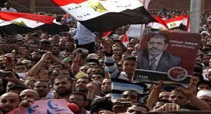 منصة التحرير تهدد بمهاجمة اعتصامات أنصار مرسي