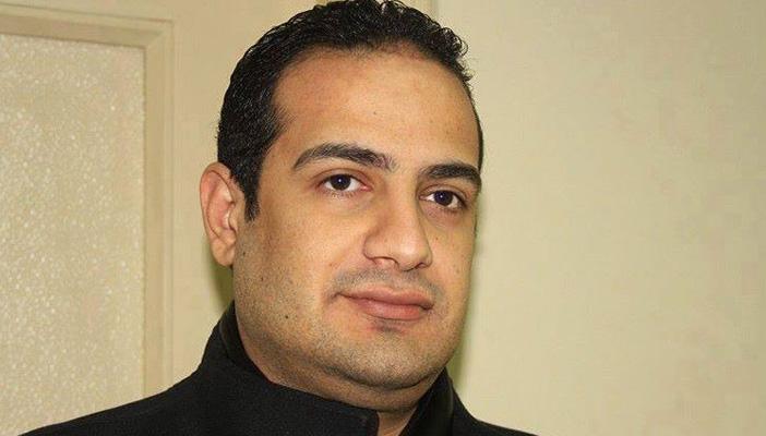 بالفيديو.. آخر كلمات مدير قناة CRT قبل قطع البث عنها: دولة الظلم ساعة