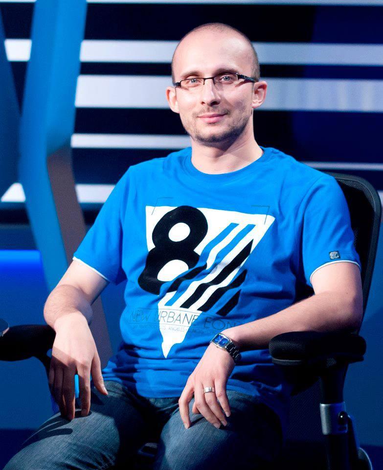 انتداب دائرة قضائية لتقرر إستمرار حبس نجل جمال حشمت