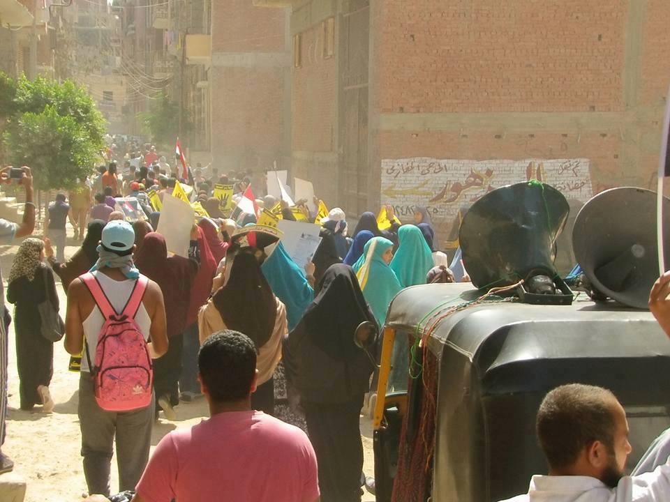 بالصور..فعاليات لمعارضي حكم العسكر تحت شعار”رابعة..الأرض لاتشرب الدم”