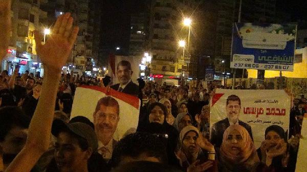 3 مسيرات من رابعة العدوية لرفض الانقلاب العسكري