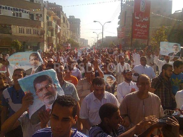 مسيرات بنى سويف تجوب الشوارع تأييدًا للشرعية