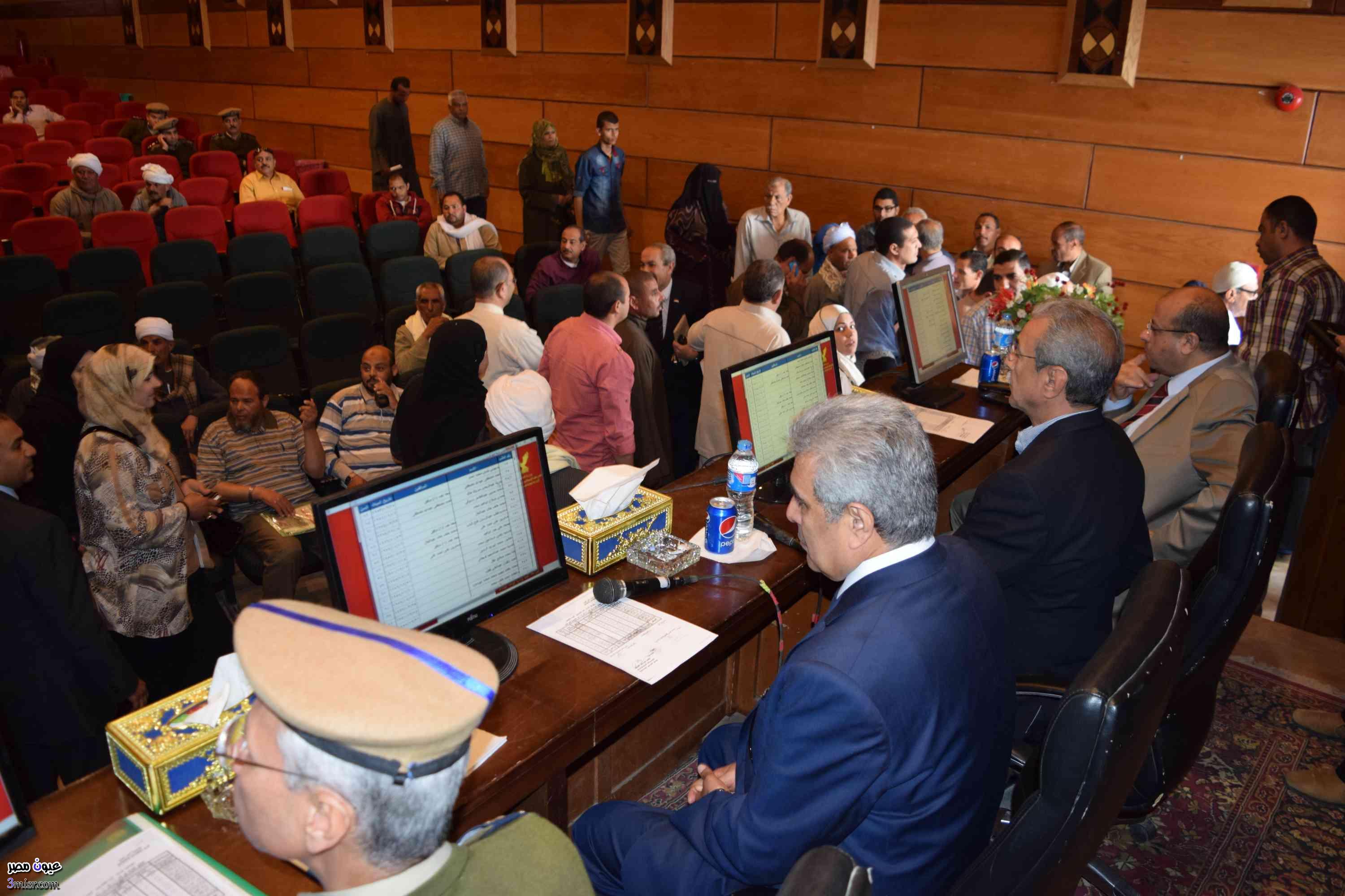 “القضاء الإداري” تلزم الحكومة بمنح فرصة الحج لمسن وزوجته هذا العام