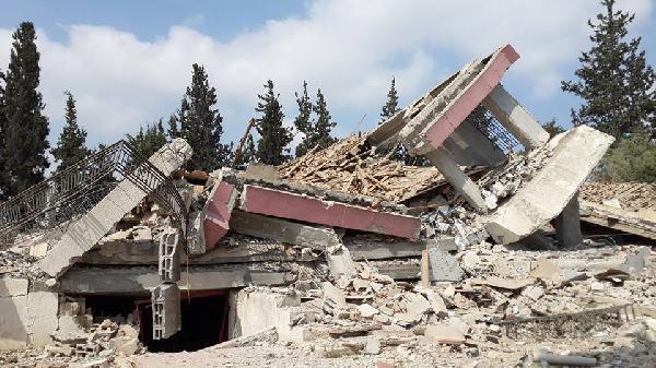 قصف مسجد “حسن البنا” بغزة وتدميره بالكامل