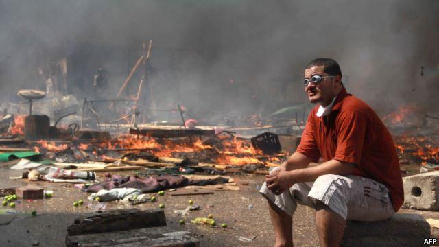 اتحاد شباب تركيا يدعو لتظاهرات في “يوم رابعة العالمي”