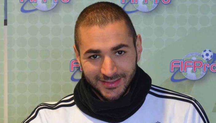 “ديلي ميل”: بنزيما يقترب من أرسنال بمبلغ خيالي