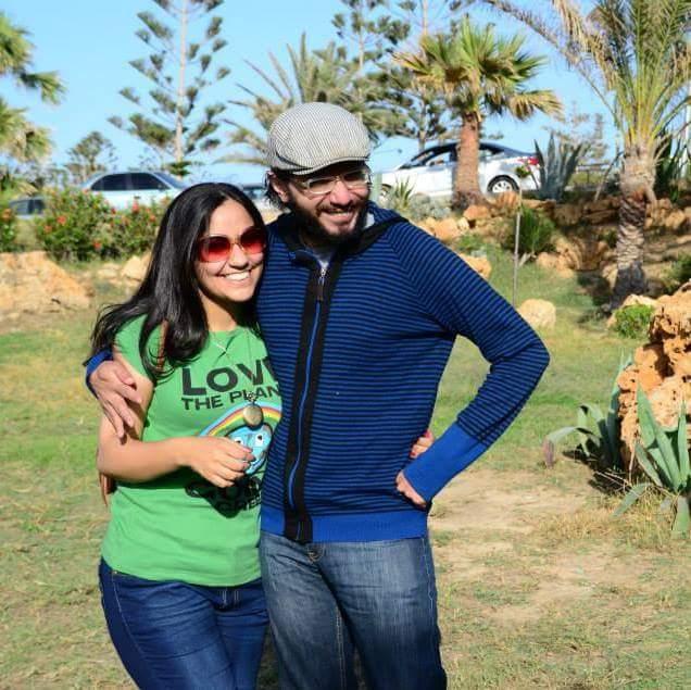 يوسف شعبان يواجه خطر الإهمال الطبي بمحبسه.. وزوجته تروي منع العلاج عنه