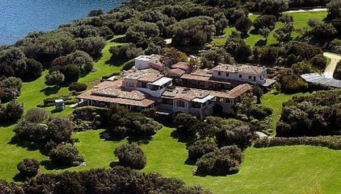 الأسرة المالكة السعودية ترغب في شراء فيلّا فخمة يملكها برلوسكوني