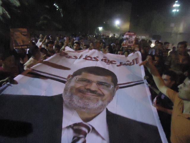 مسيرة بالآلاف تجوب شوارع مدينة الغنايم بأسيوط رفضا للانقلاب