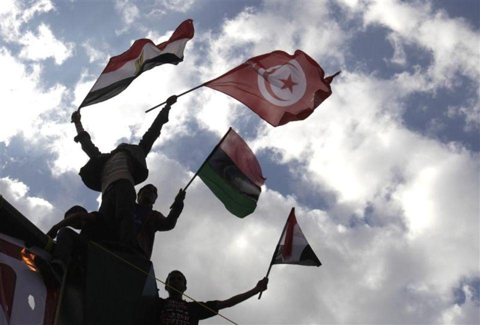 عسكرة الشرق الأوسط – فراس علاوي