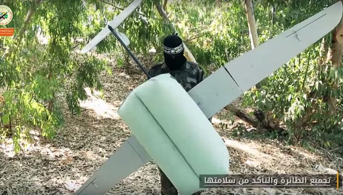 القسام تسيطر على طائرة استطلاع إسرائيلية وتدخلها الخدمة لأول مرة