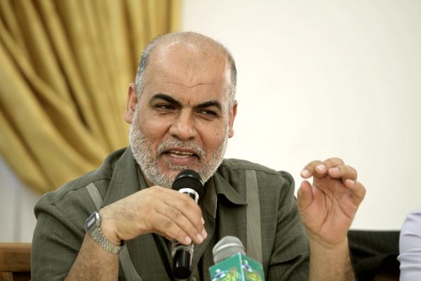 “يحيى موسى”: أمامنا معركة طويلة ونحن على موعد مع النصر