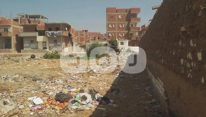 بالصور.. قرى أبو حماد بالشرقية تمتلئ بالقمامة.. والمسؤولون يتجاهلون