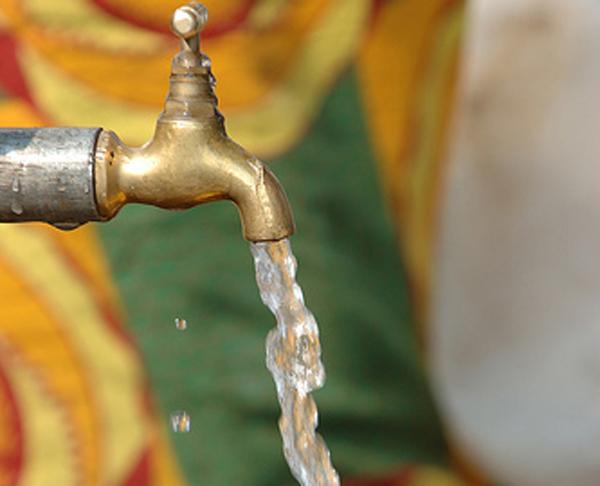 بعد رفع أسعار المياه.. مواطنون: أحنا النمل فين السكر