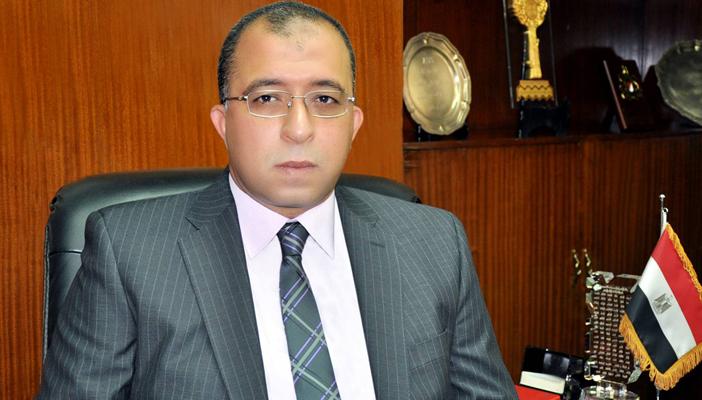 وزير التخطيط يتحدى الموظفين: لا تراجع عن تطبيق قانون الخدمة المدنية