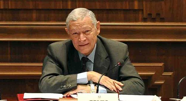 عوض: إعادة مادة المحكمة الدستورية لنصها قبل دستور 2012