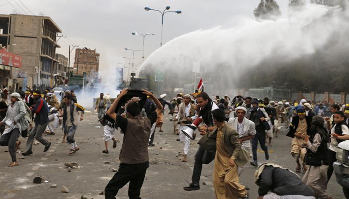 اليمن: تواصل الاشتباكات بين المقاومة ومتمردي الحوثي بمأرب وتعز