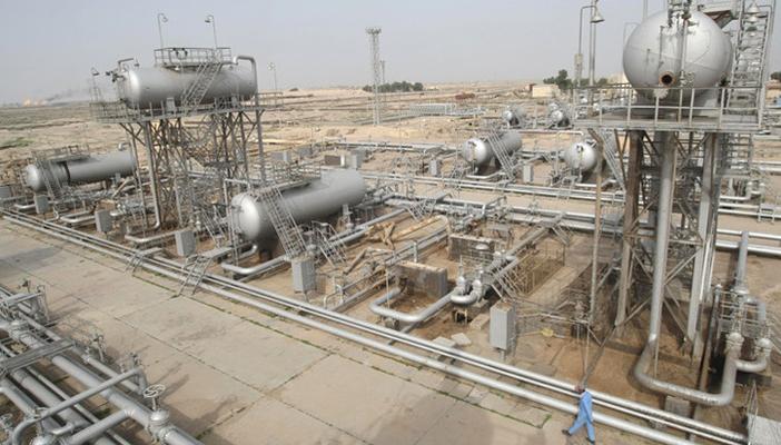 العراق يخطط لزيادة إنتاج حقل الرميلة بنحو 750 ألف برميل يوميا