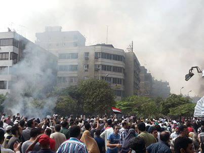 عاجل: الشرطة تطلق الخرطوش والغاز علي مسيرة الألف مسكن