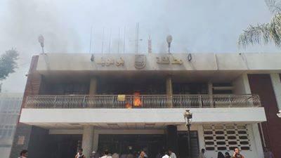 عاجل.. احتراق مبني ديوان بني سويف بالكامل