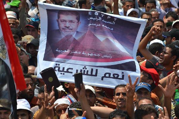 تحالف دعم الشرعية: لن نقتحم التحرير ولم ندعُ لحرق أو تخريب