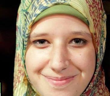 “عمار البلتاجي” يروى قصة استشهاد “أسماء” بمجزرة رابعة