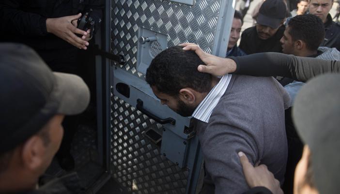 وفاة سيدة بأزمة قلبية فور اعتقال إبنها بمحافظة الفيوم