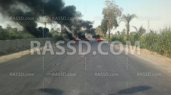 رافضو الانقلاب يقطعون طريق “القاهرة – بني سويف”