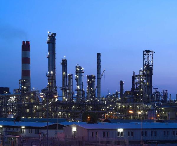 الأحداث في مصر ترفع أسعار النفط لأعلى مستوى منذ 4 أشهر