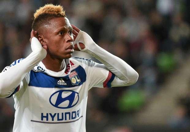 نجم ليون يقترب من المدفعجية