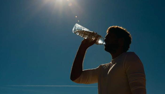 4 نصائح مهمة للتعامل مع درجات الحرارة المرتفعة