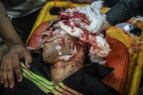 هيئة الإسعاف تكرم أسرة مسعف استشهد في “رابعة” أثناء أداء عمله