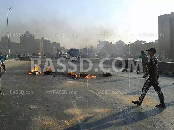 بالإطارات المشتعلة .. مجهولون يقطعون الطريق الدائري بالشرقية