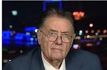 خبير استراتيجي: لا يجوز للقوات المسلحة أن تقتل أبناءها