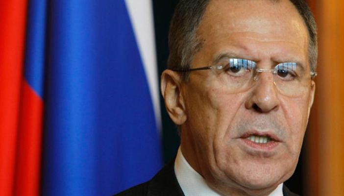 لافروف: روسيا ترفض خروج الأسد أو تنحِّيه نهاية الفترة الانتقالية