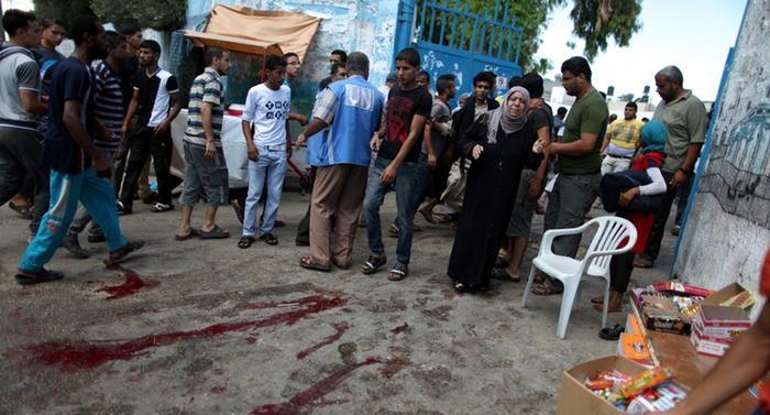 مسؤول أممي يطالب بالتحقيق في قصف مدارس “الأونروا” بـ”غزة